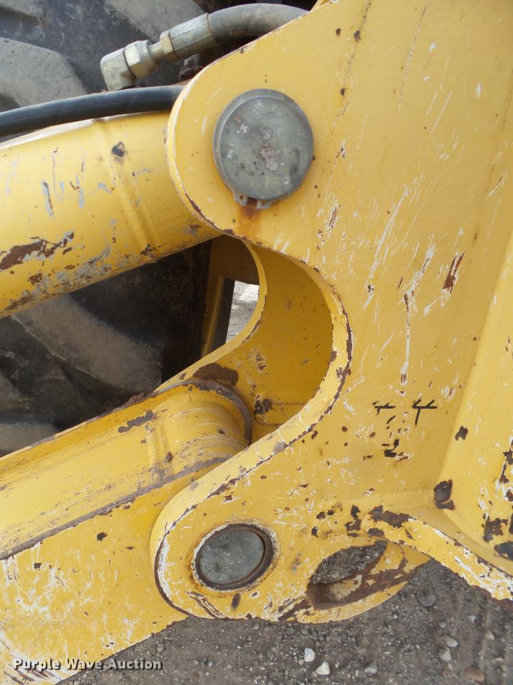 image for item EI9661 2007 John Deere 410J backhoe