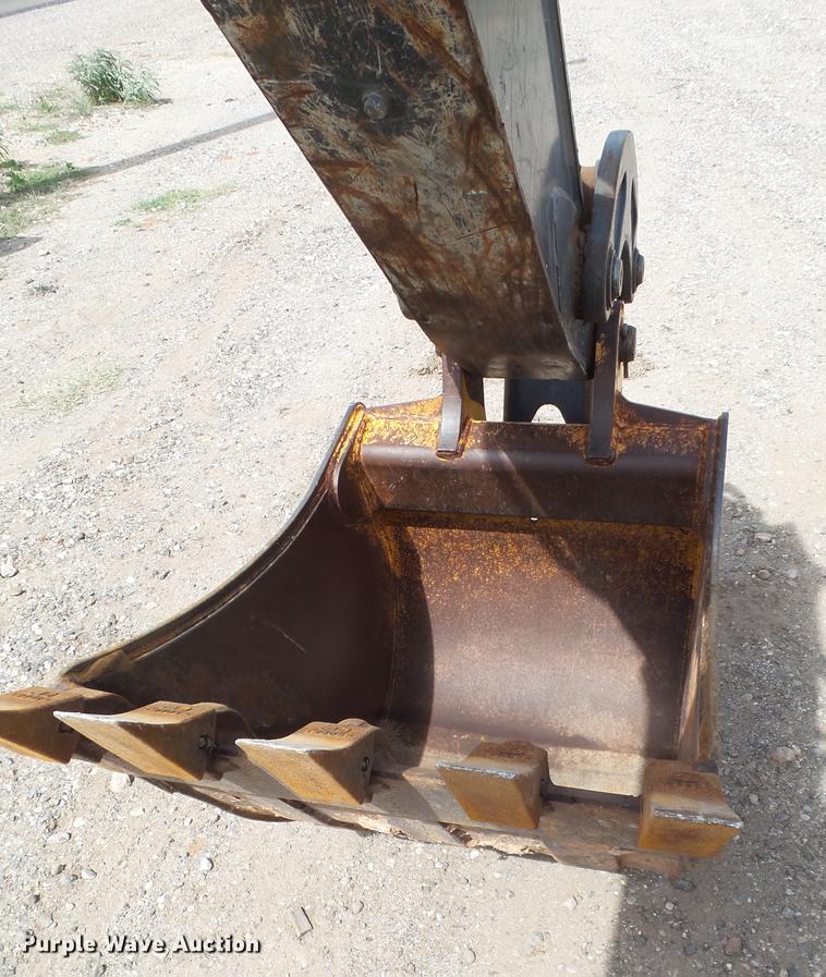 image for item EI9661 2007 John Deere 410J backhoe