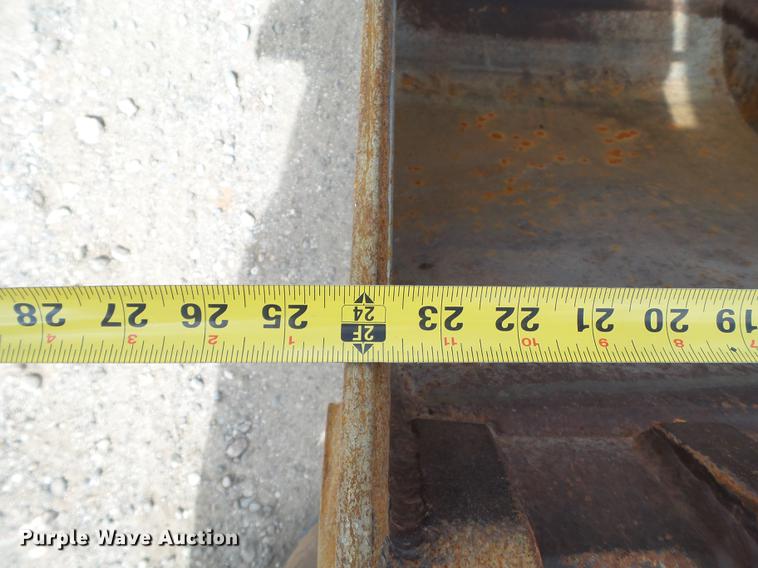 image for item EI9661 2007 John Deere 410J backhoe