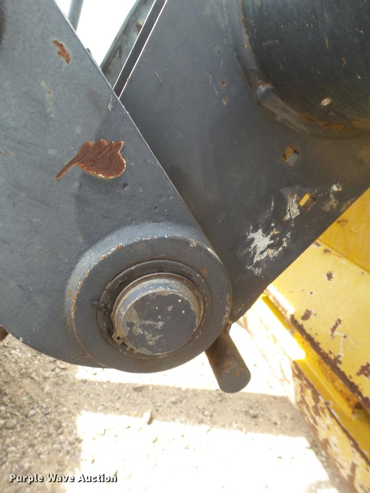 image for item EI9661 2007 John Deere 410J backhoe