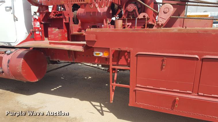 image for item EI9663 2004 Mack RD690SX flatbed winch truck