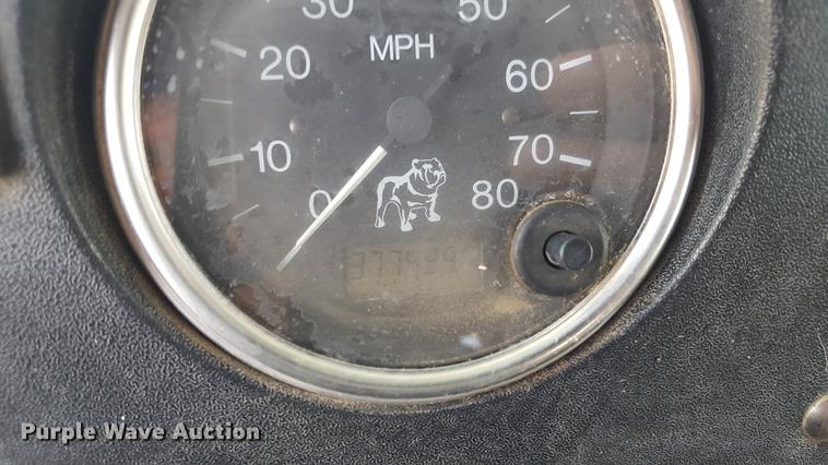 image for item EI9663 2004 Mack RD690SX flatbed winch truck