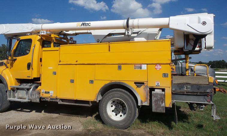 image for item EI9948 Altec utility bed