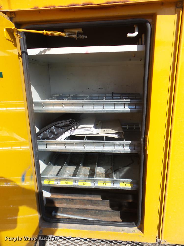 image for item EI9948 Altec utility bed