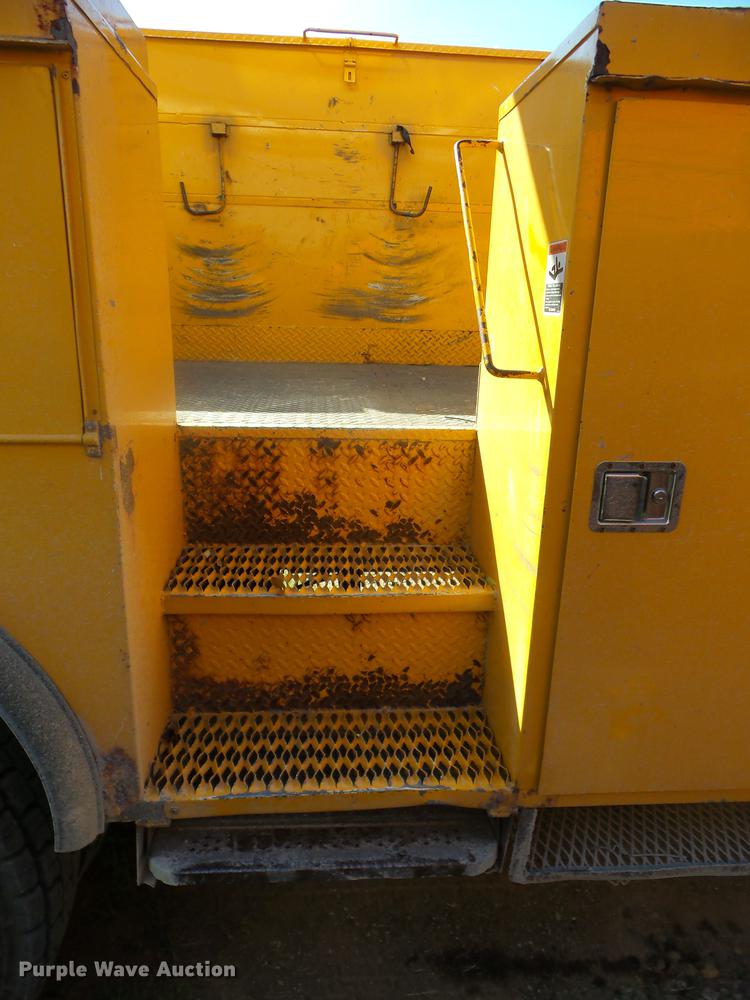 image for item EI9948 Altec utility bed