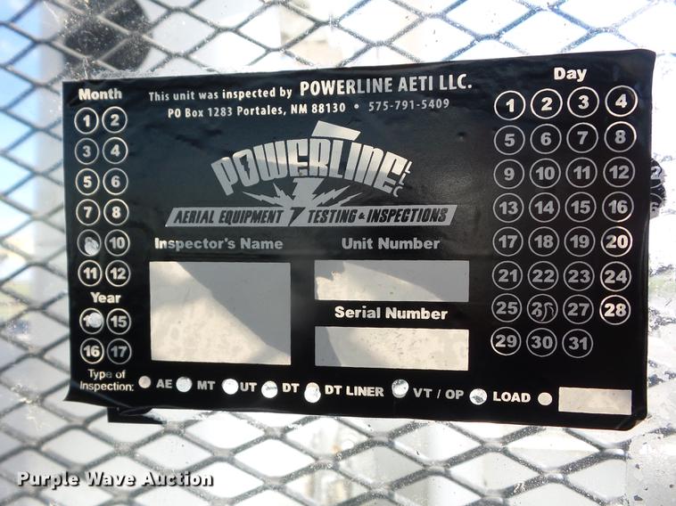 image for item EI9964 2001 International 4700 bucket truck