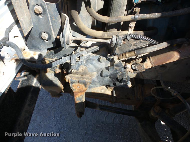 image for item EI9964 2001 International 4700 bucket truck