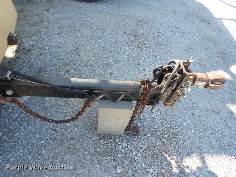 image for item EI9965 2006 Vermeer BC1000XL chipper