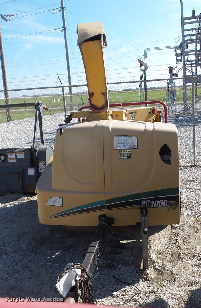 image for item EI9966 2007 Vermeer BC1000XL chipper