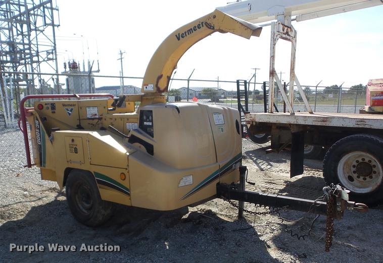 image for item EI9966 2007 Vermeer BC1000XL chipper