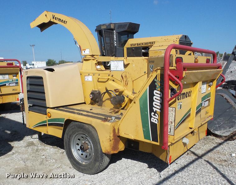 image for item EI9966 2007 Vermeer BC1000XL chipper