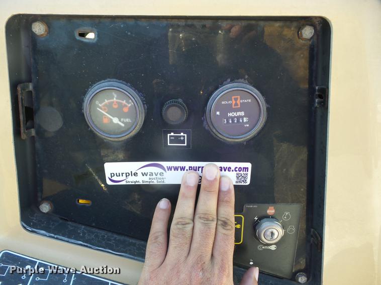 image for item EI9966 2007 Vermeer BC1000XL chipper