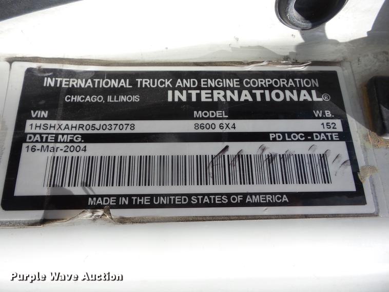 image for item EI9979 2005 International 8600 dump truck