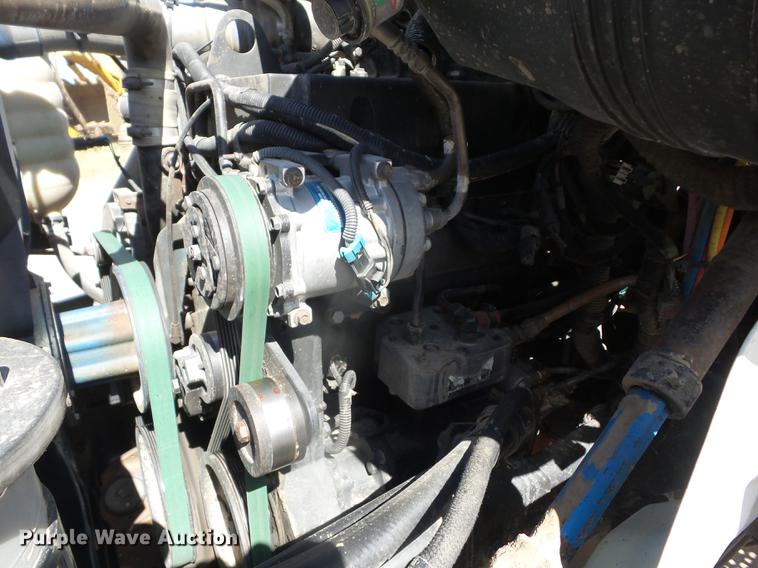 image for item EI9979 2005 International 8600 dump truck