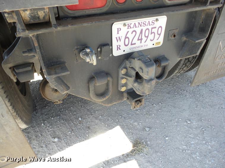 image for item EI9979 2005 International 8600 dump truck