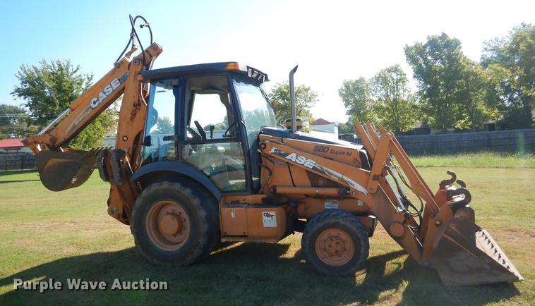 image for item EO9579 2002 Case 580 Super M backhoe