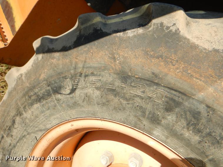 image for item EO9579 2002 Case 580 Super M backhoe