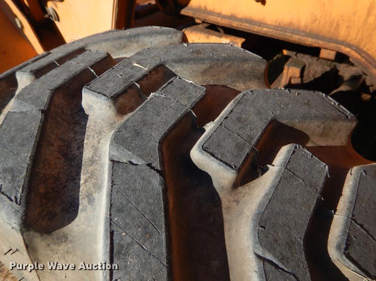 image for item EO9579 2002 Case 580 Super M backhoe