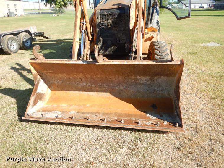 image for item EO9579 2002 Case 580 Super M backhoe