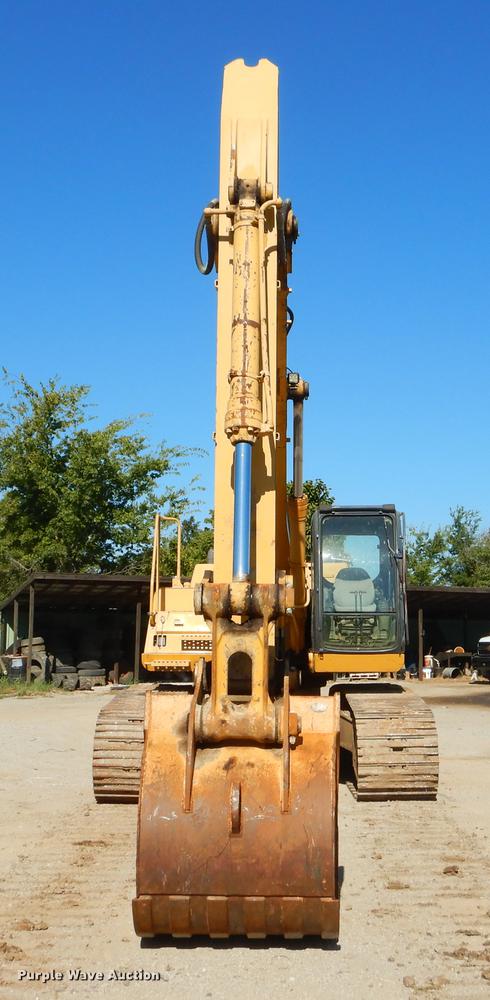 image for item EO9580 2005 John Deere 330C LC excavator
