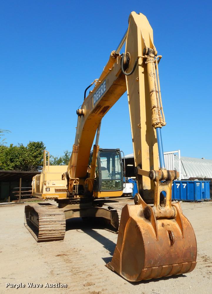 image for item EO9580 2005 John Deere 330C LC excavator