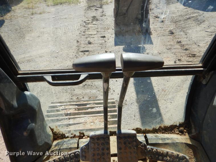 image for item EO9580 2005 John Deere 330C LC excavator