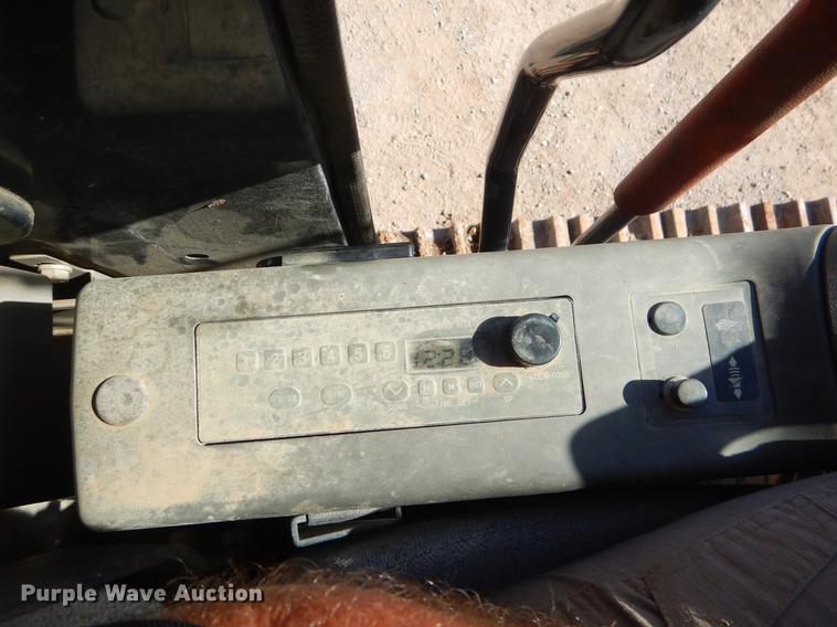 image for item EO9580 2005 John Deere 330C LC excavator