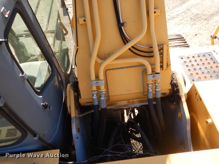 image for item EO9580 2005 John Deere 330C LC excavator