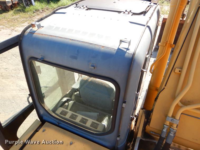 image for item EO9580 2005 John Deere 330C LC excavator