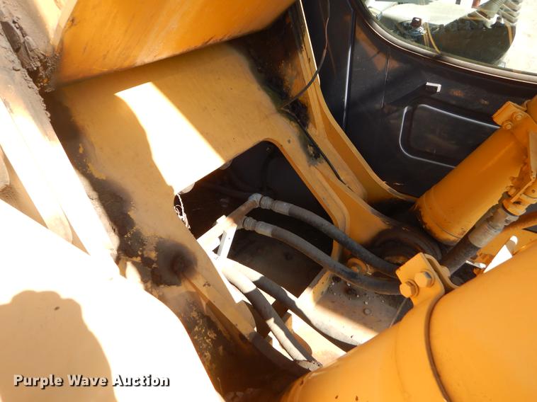 image for item EO9580 2005 John Deere 330C LC excavator