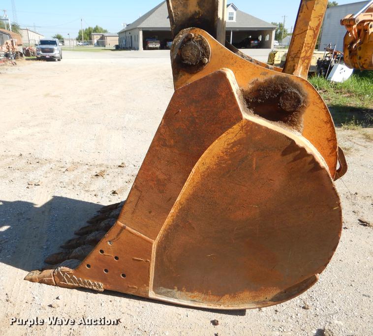 image for item EO9580 2005 John Deere 330C LC excavator