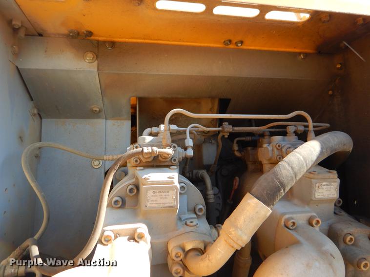 image for item EO9580 2005 John Deere 330C LC excavator