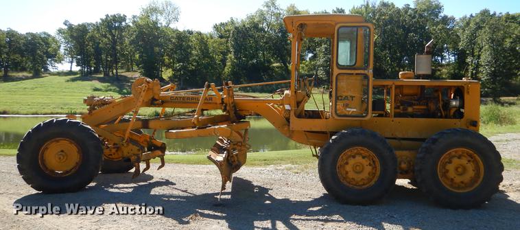 image for item EO9622 Caterpillar 12E rigid frame motor grader