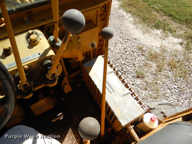 image for item EO9622 Caterpillar 12E rigid frame motor grader