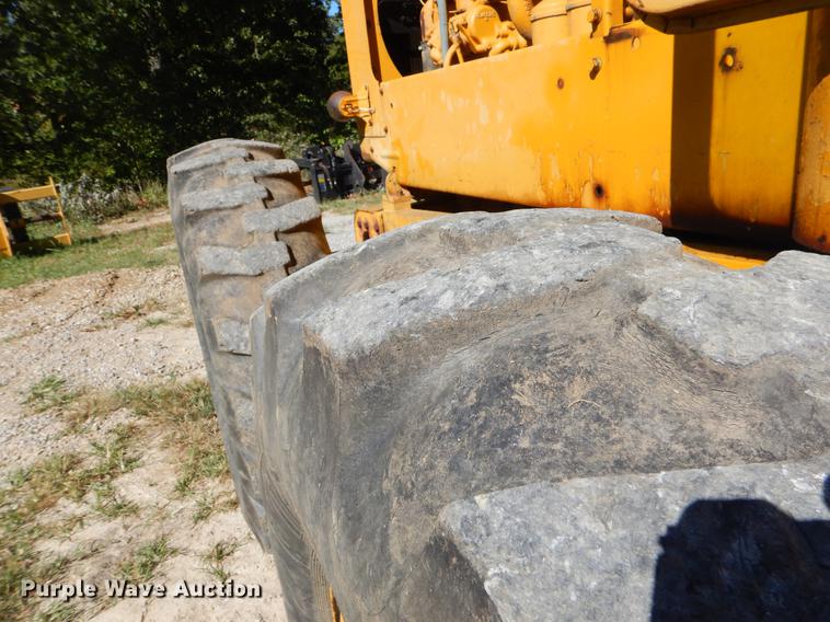 image for item EO9622 Caterpillar 12E rigid frame motor grader