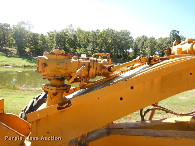 image for item EO9622 Caterpillar 12E rigid frame motor grader