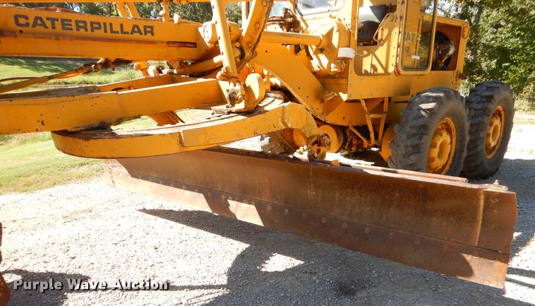 image for item EO9622 Caterpillar 12E rigid frame motor grader