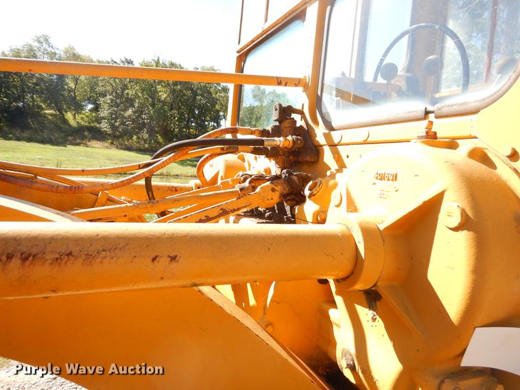 image for item EO9622 Caterpillar 12E rigid frame motor grader