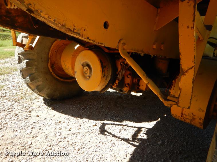 image for item EO9622 Caterpillar 12E rigid frame motor grader