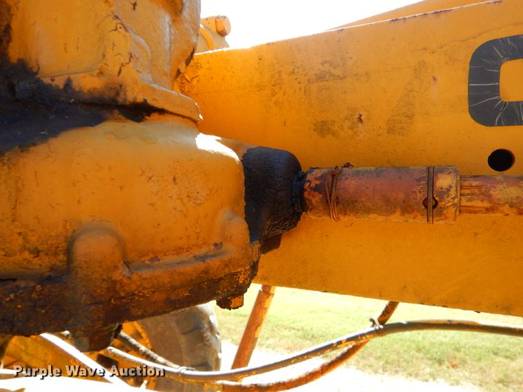 image for item EO9622 Caterpillar 12E rigid frame motor grader