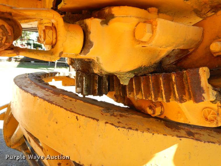 image for item EO9622 Caterpillar 12E rigid frame motor grader