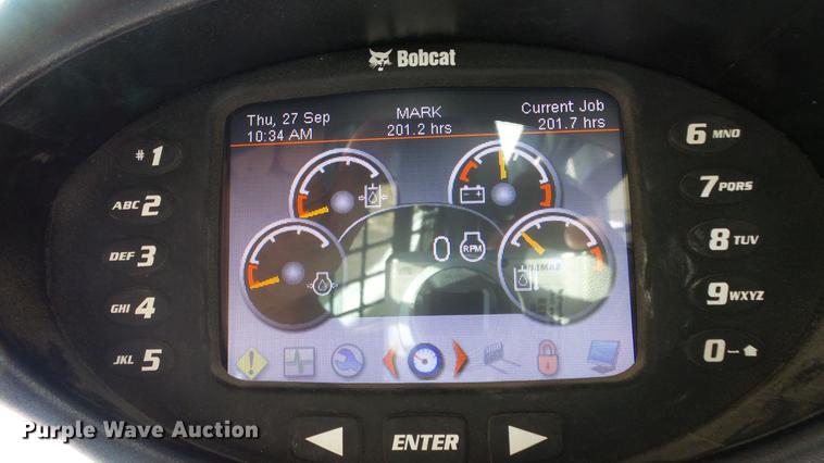 image for item FO9195 2015 Bobcat S590 skid steer