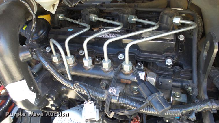 image for item FO9195 2015 Bobcat S590 skid steer