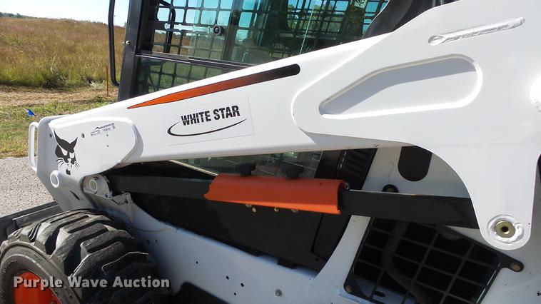 image for item FO9195 2015 Bobcat S590 skid steer