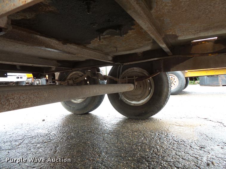 image for item FT9834 U-Dump vacuum trailer