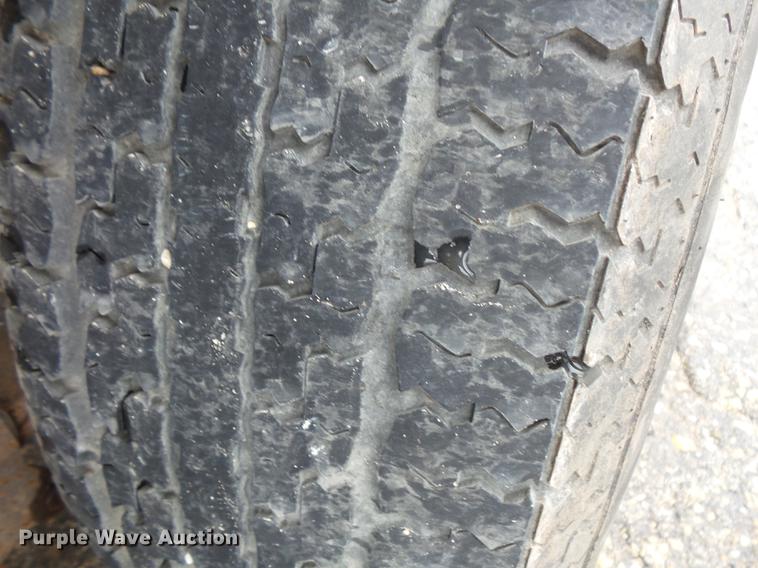 image for item FT9834 U-Dump vacuum trailer