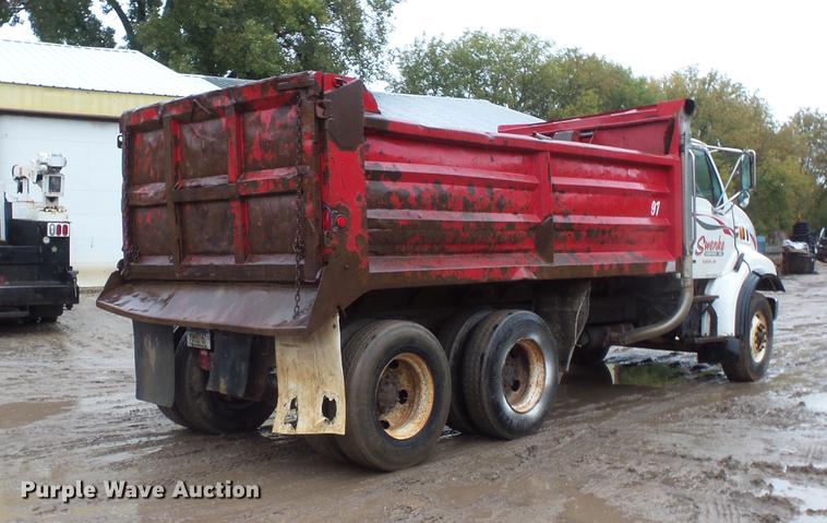 image for item FT9913 2002 Sterling L-Line dump truck