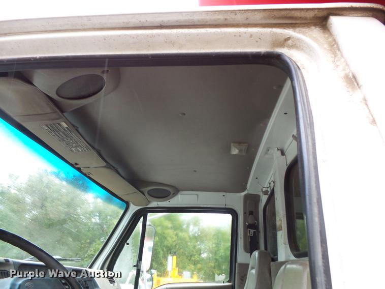 image for item FT9913 2002 Sterling L-Line dump truck