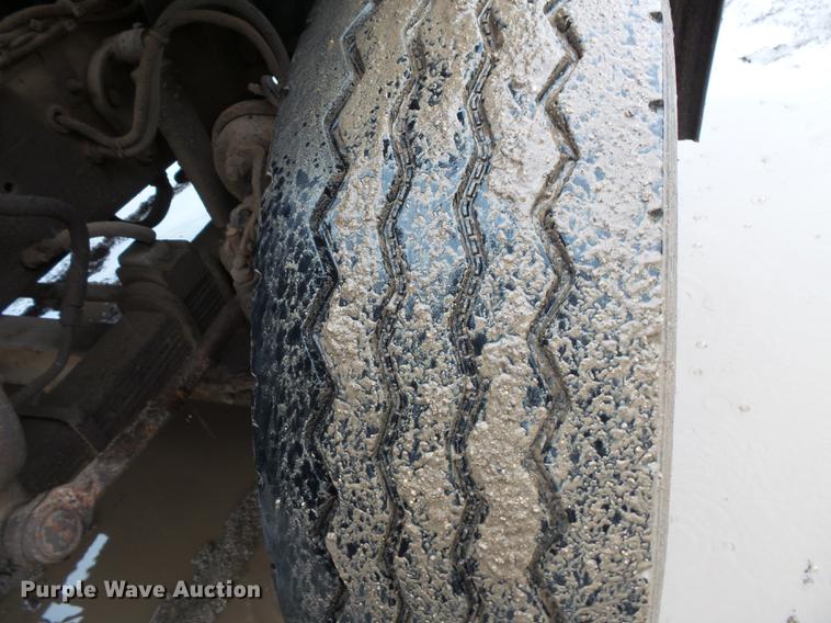 image for item FT9913 2002 Sterling L-Line dump truck