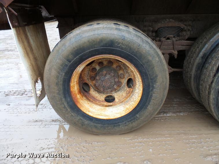 image for item FT9913 2002 Sterling L-Line dump truck